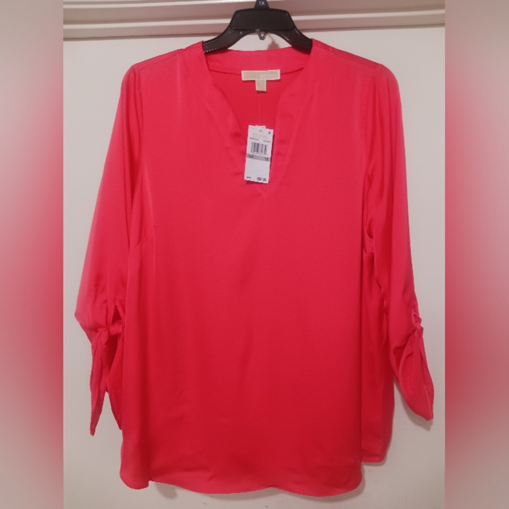 MICHAEL Michael Kors V-Neck Satin 3/4 Tie Sleeve Blouse. - Picture 4 of 7